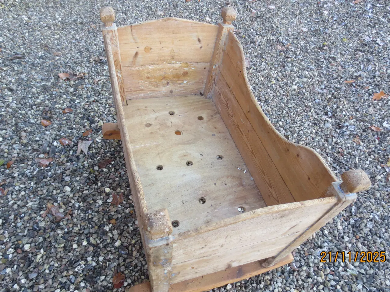 Billede 3 - 1 stk Antik Vugge i Træ