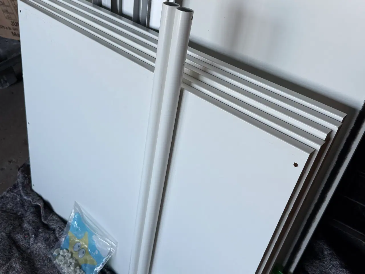 Billede 11 - IKEA PAX 75x201cm stænger, hylder & skydedørspar.