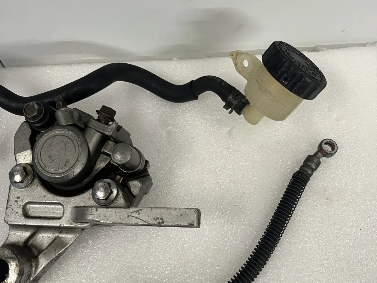 Billede 3 - Yamaha XT 600 Dele