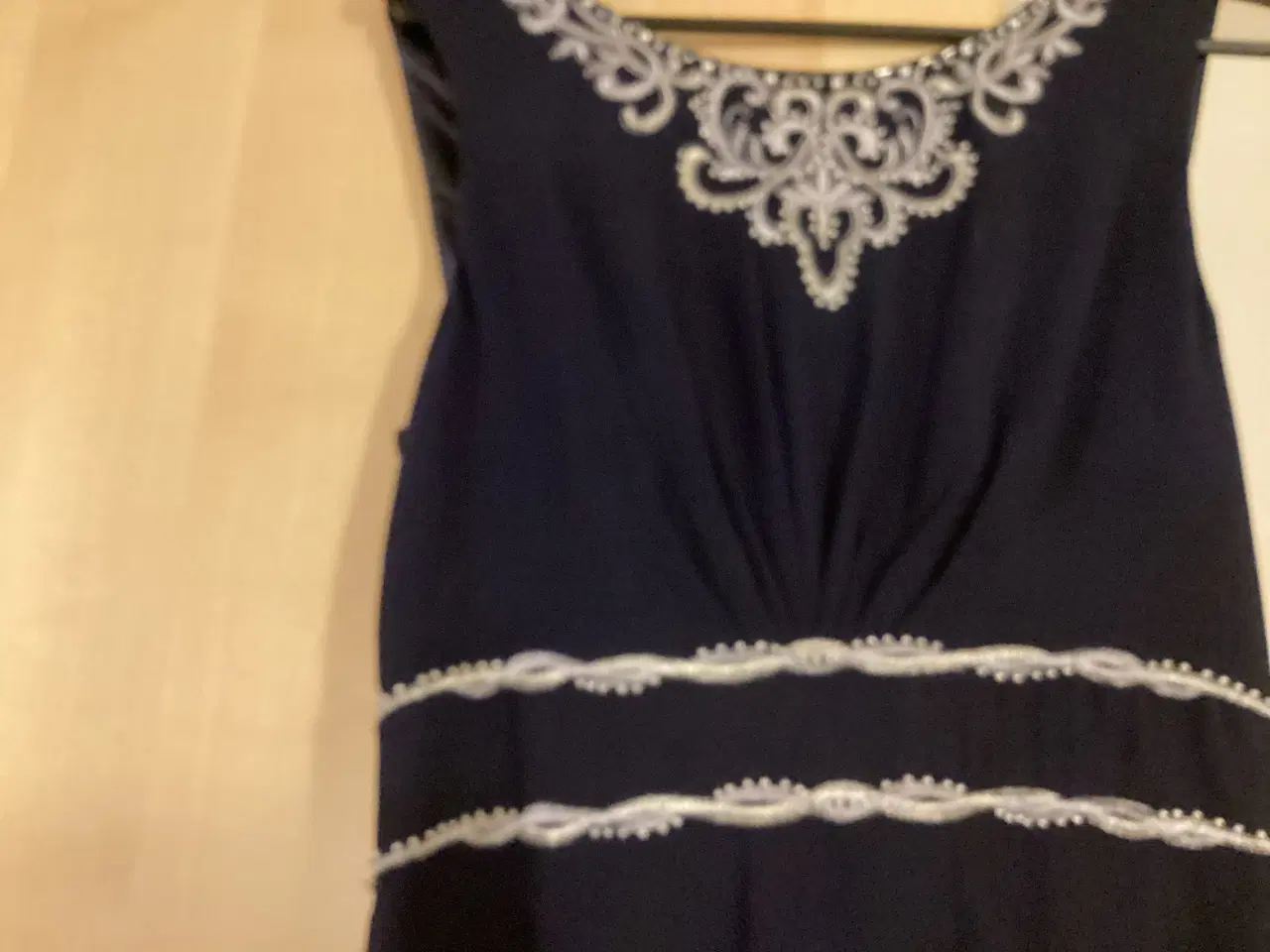 Billede 1 - Monsoon cocktail dress beautiful