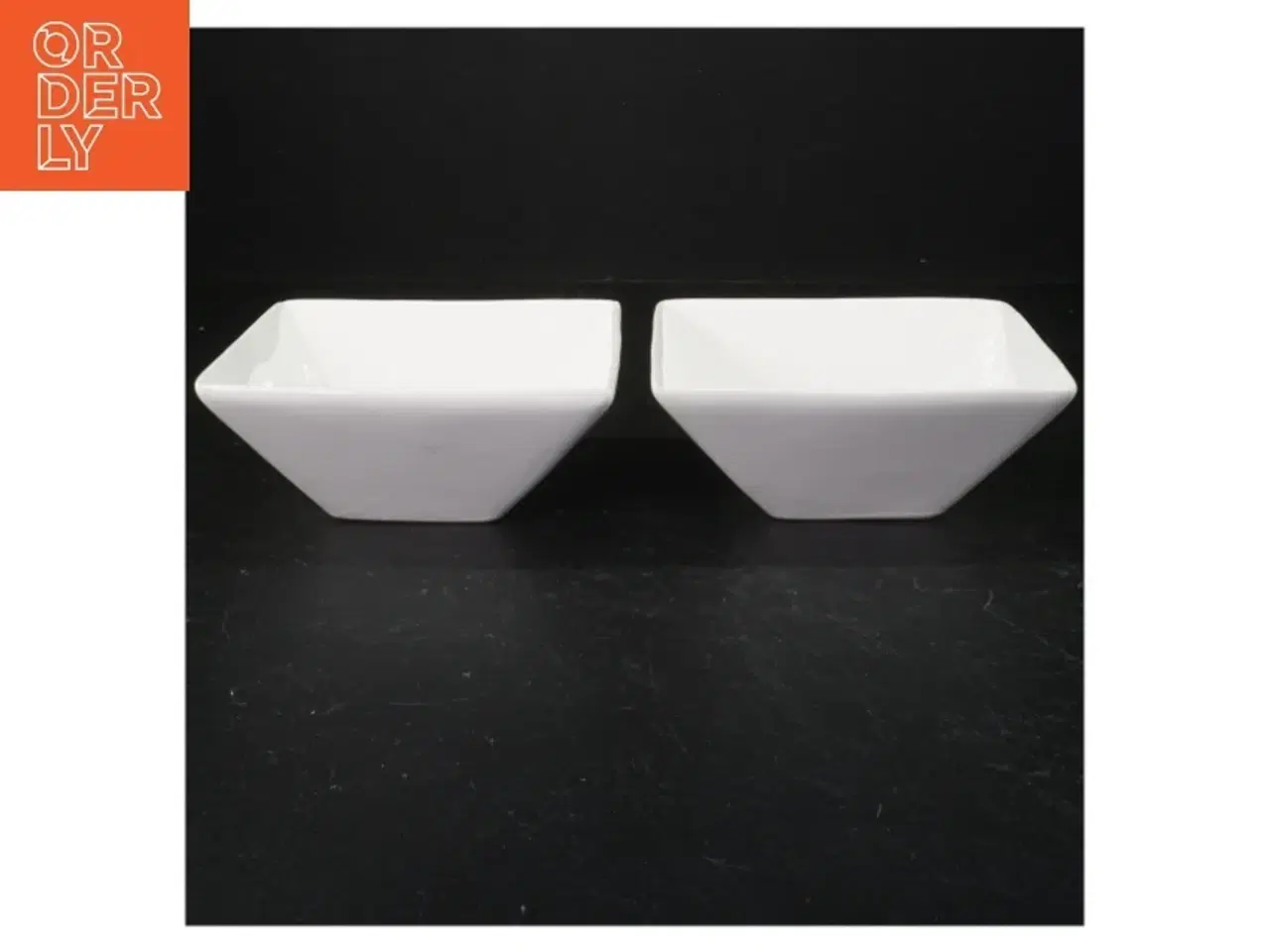 Billede 1 - Hvide porcelænsskåle (str. 13,5 cm)