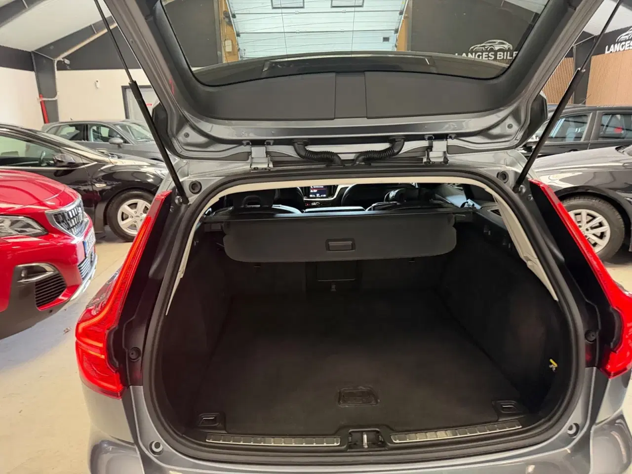 Billede 8 - Volvo V60 2,0 D4 190 Momentum aut.