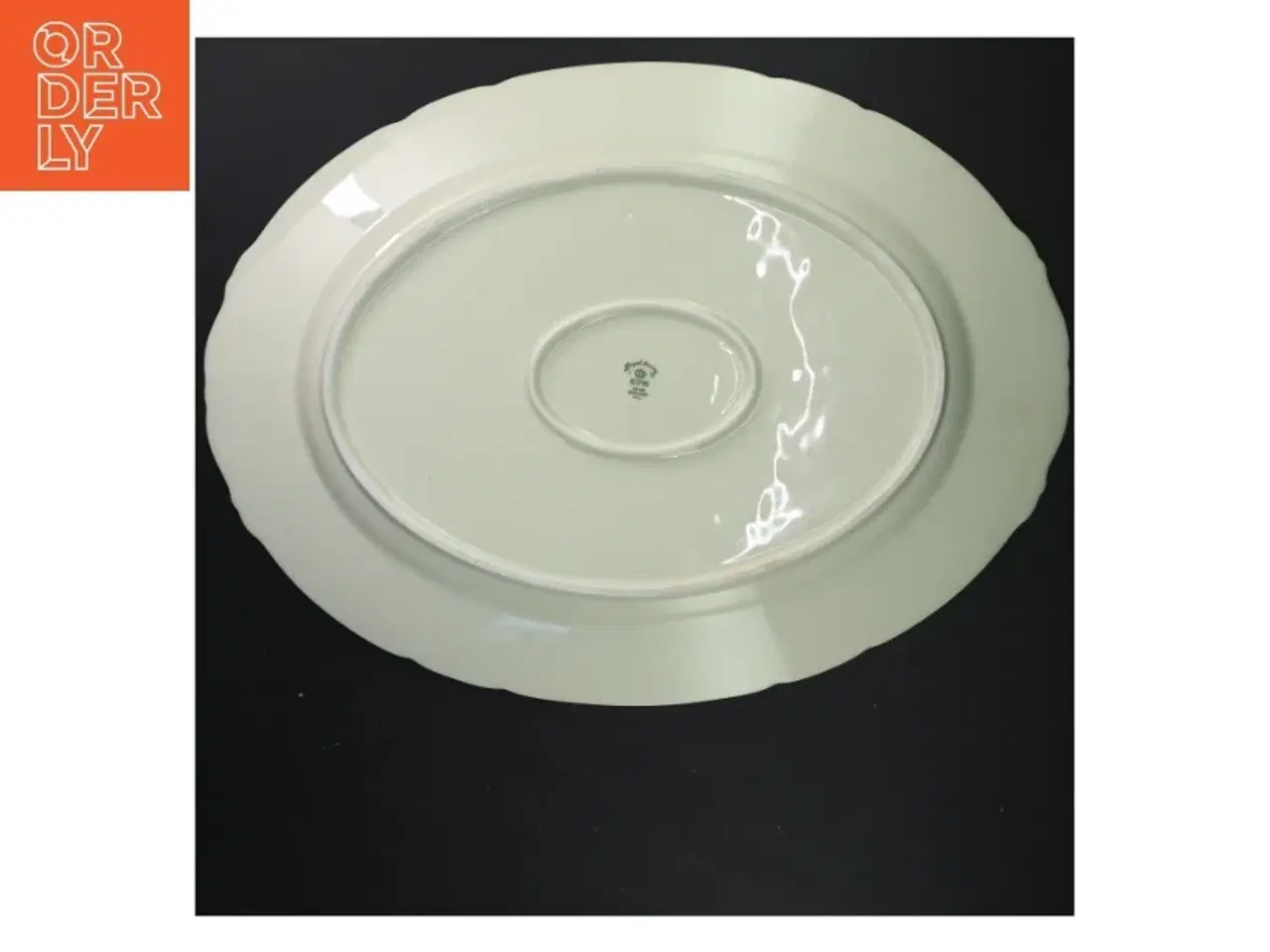 Billede 2 - Porcelænstallerken med guldkant fra KPM (str. 45 cm x. 31 cm)