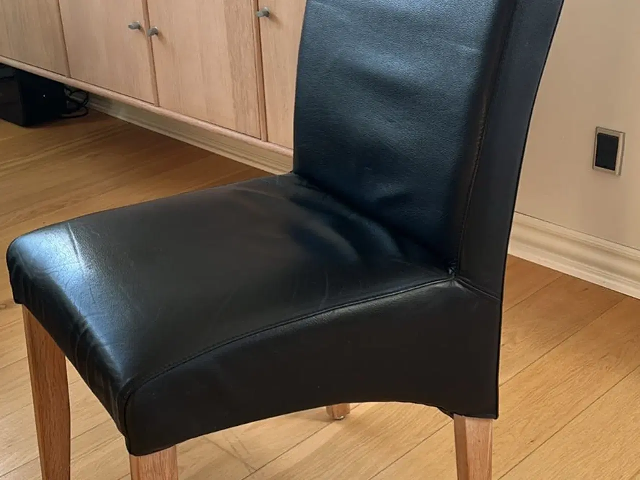 Billede 3 - 6 stk Sorte spisestue stole 