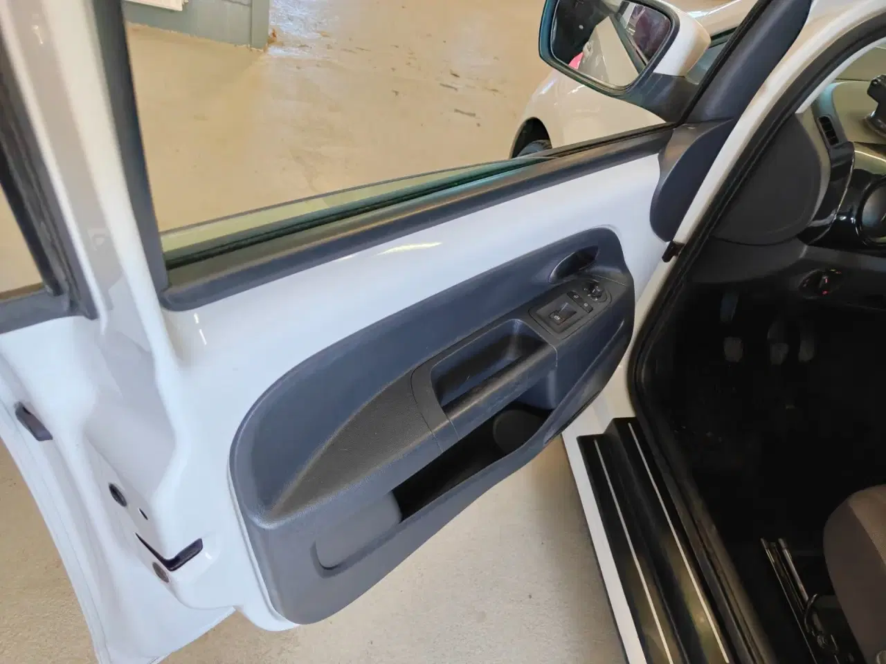 Billede 9 - VW Up! 1,0 60 Life Up! BMT