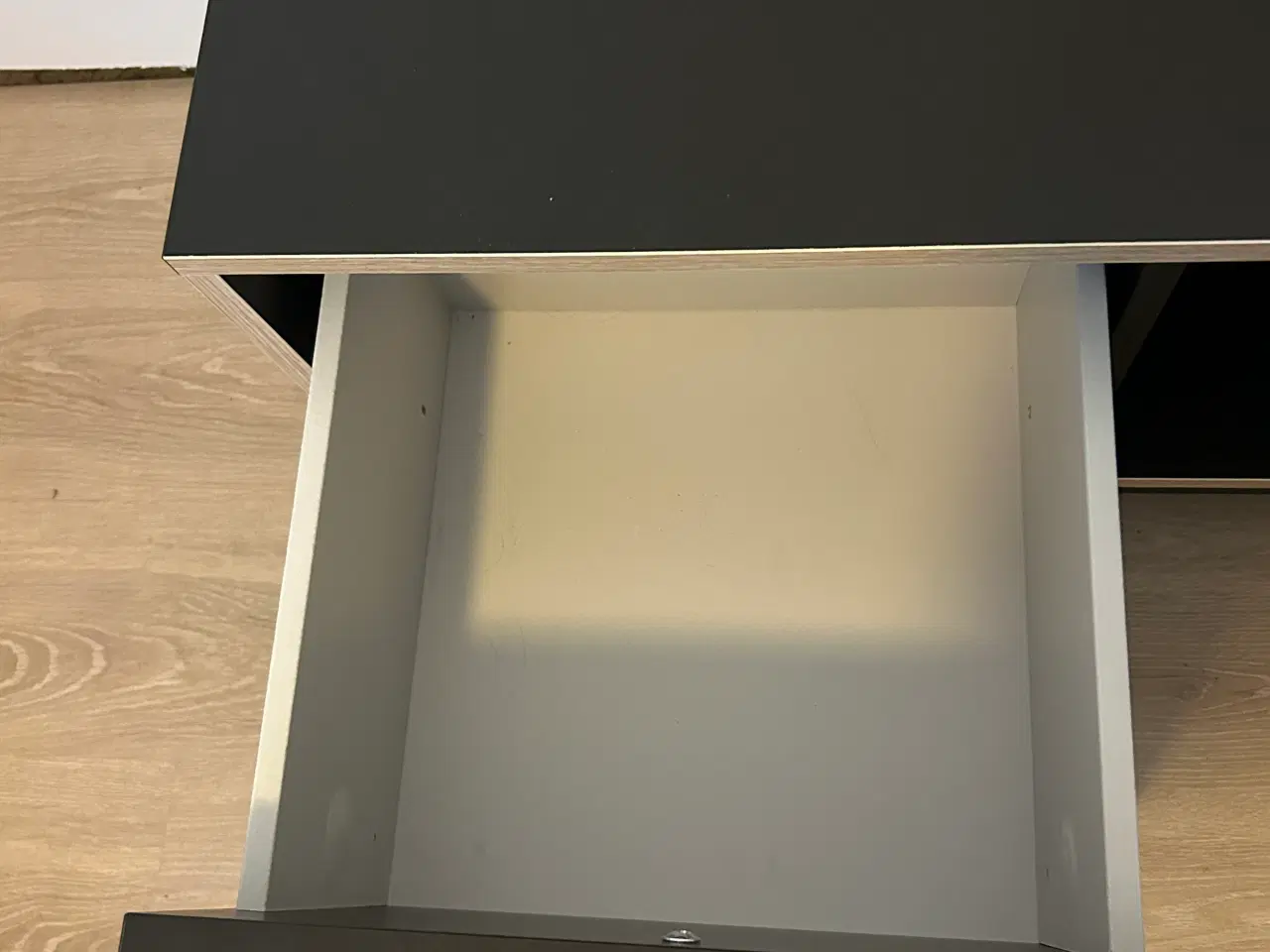 Billede 5 - Tv bord fra ILVA