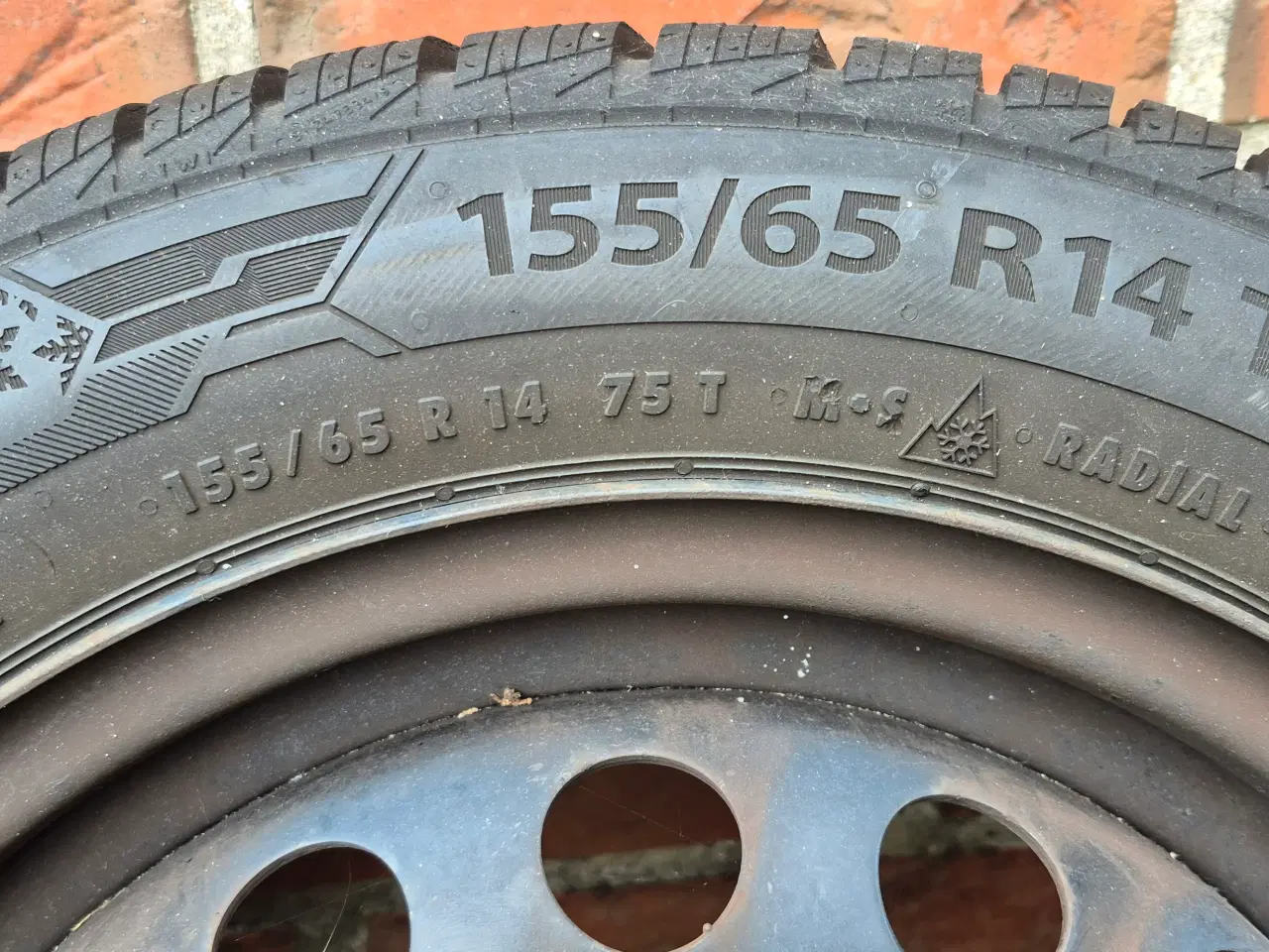 Billede 3 - Bridgestone Polaris 155/65 R14 dæk