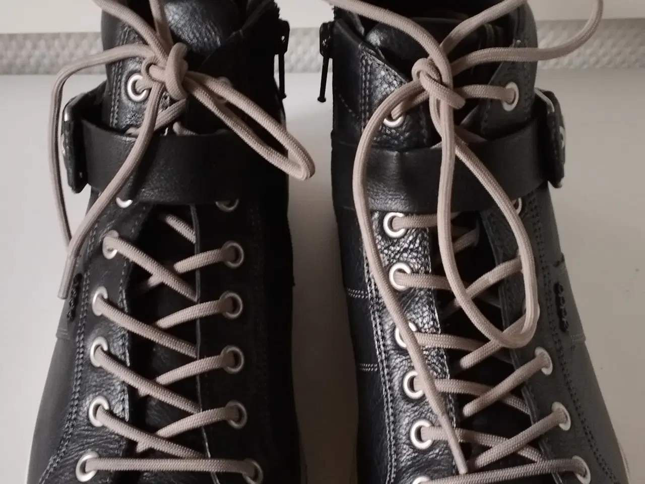 Billede 3 - Sneakers, str. 39, ECCO, sort, læder 