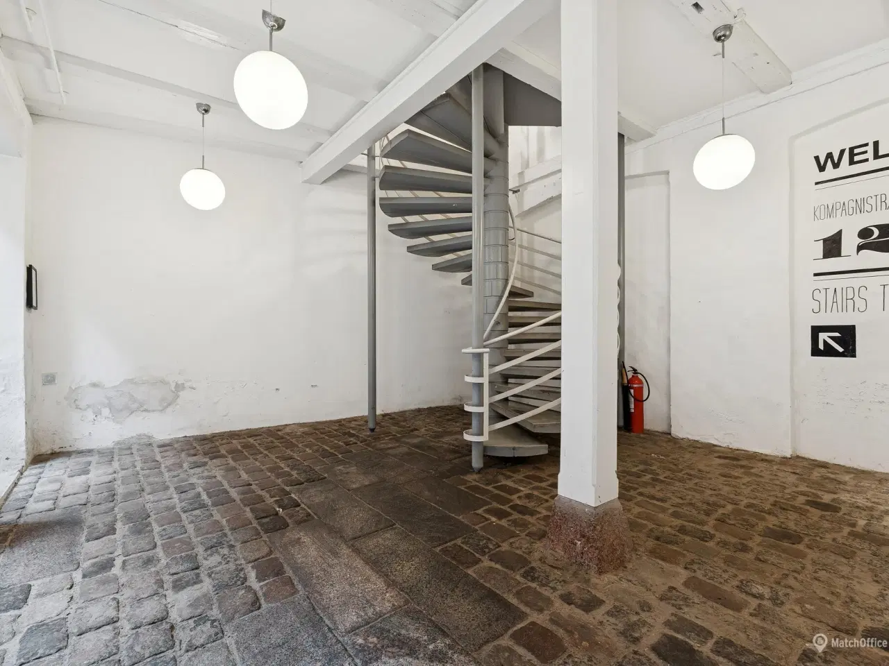 Billede 9 - Kontorlejemål i charmerende baghus i det hyggelige ‘Strædet’ – tæt på Gammel Strand metrostation