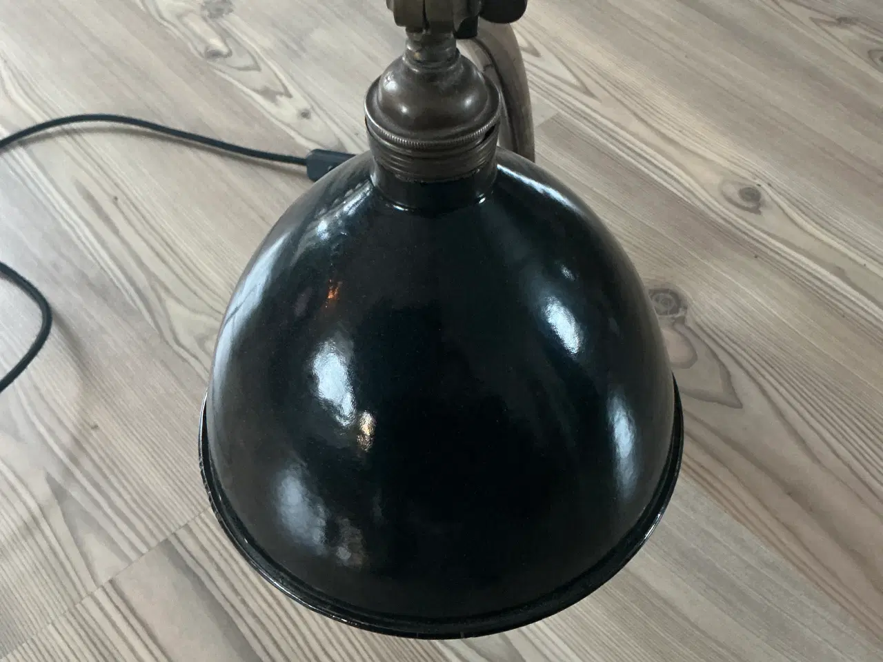 Billede 2 - LUX Bordlampe Antik 