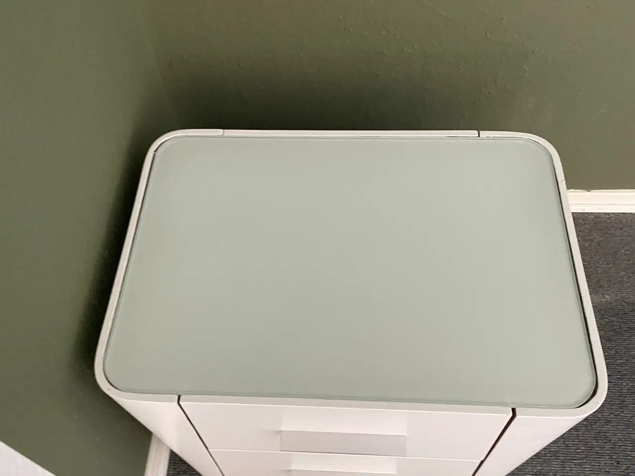 Billede 2 - Sengeborde 2 stk