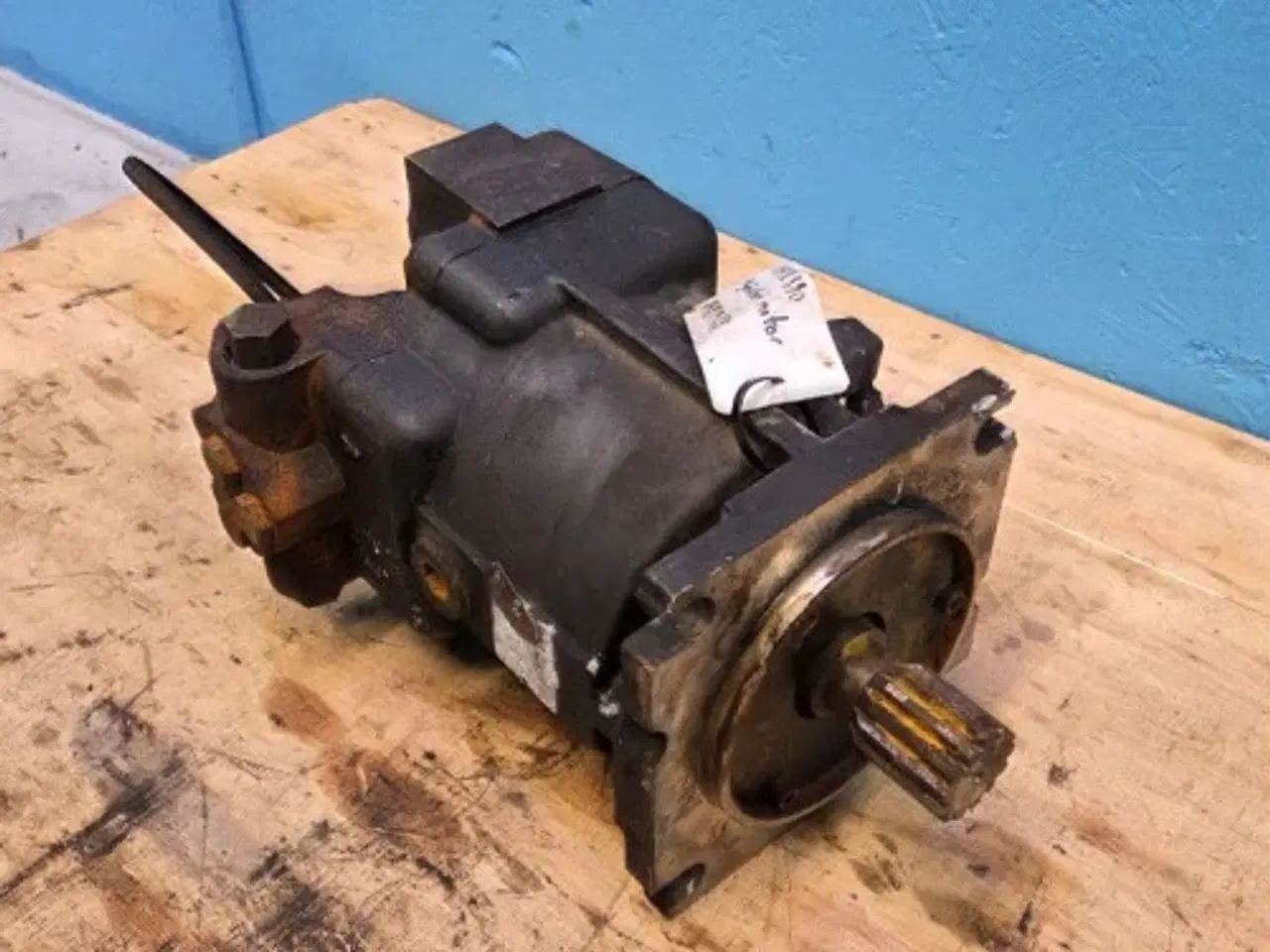 Billede 7 - New Holland CR9.90 Hydrostatmotor 84819681