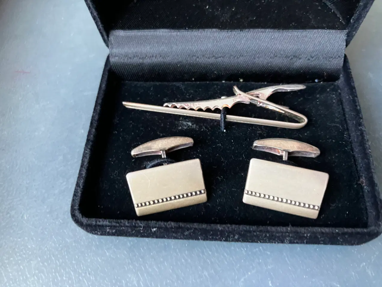 Billede 1 - Manchetknap og Slipsenål