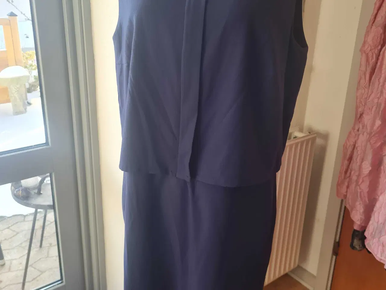 Billede 1 - Ny kjole str XL fra Mint & Berry 