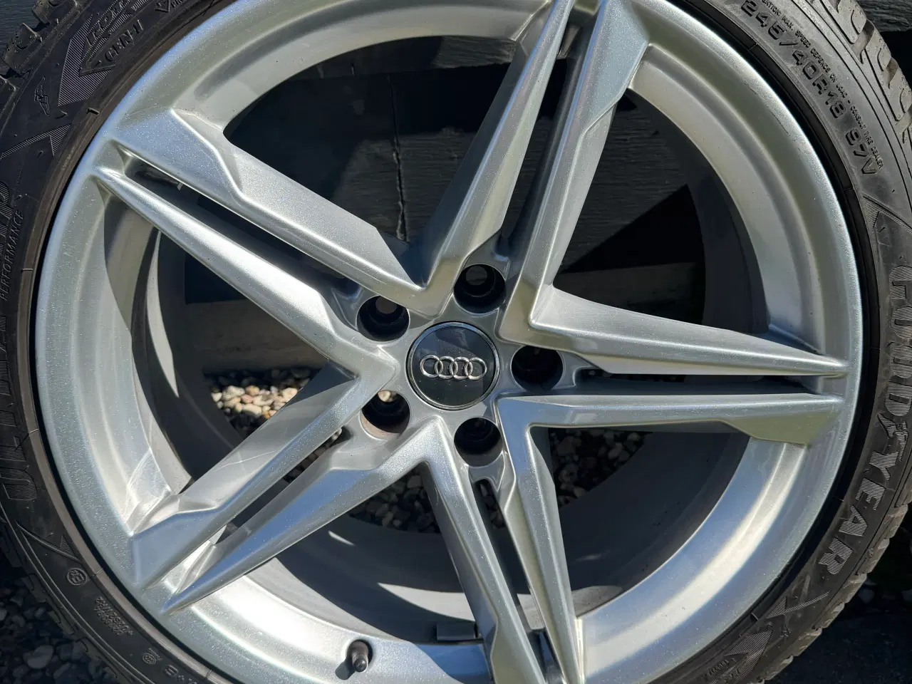 Billede 6 - Original Audi 18” Goodyear vinterdæk 6mm+