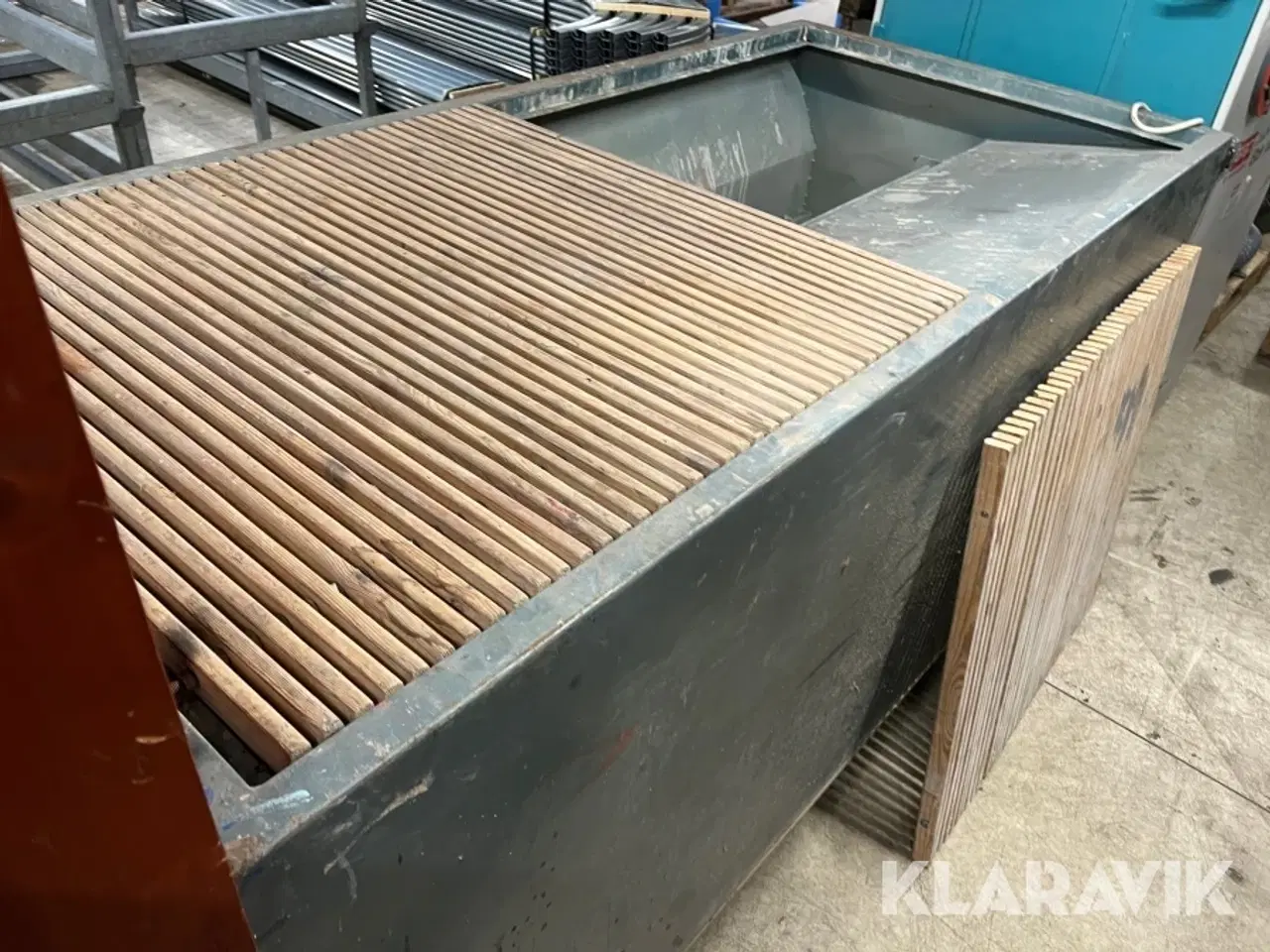 Billede 3 - Slibebord med filter og udsugning