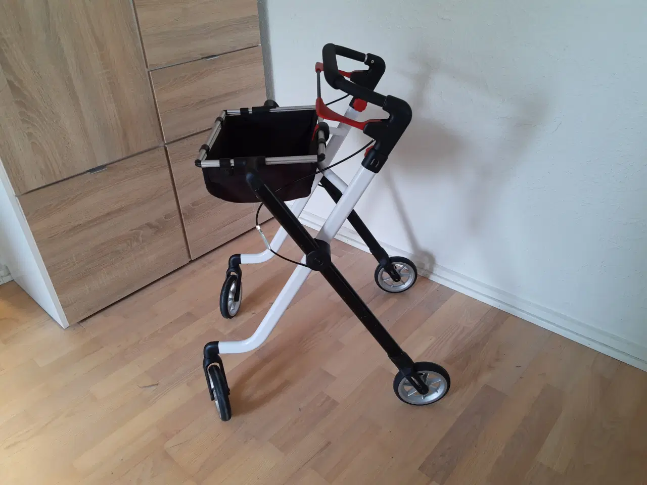Billede 3 - Pixel Rollator