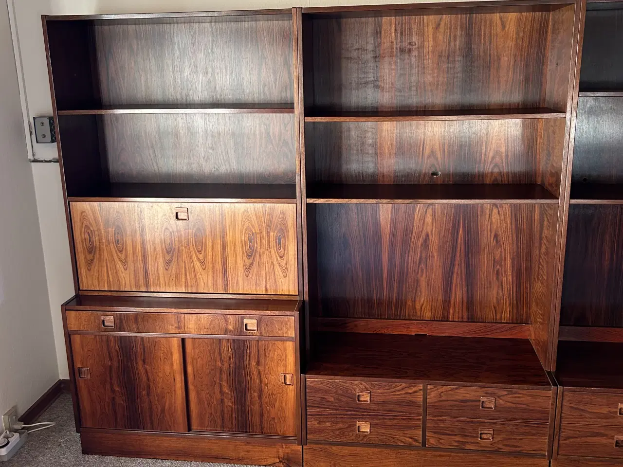 Billede 4 - Pallisander reol 4 sektioner