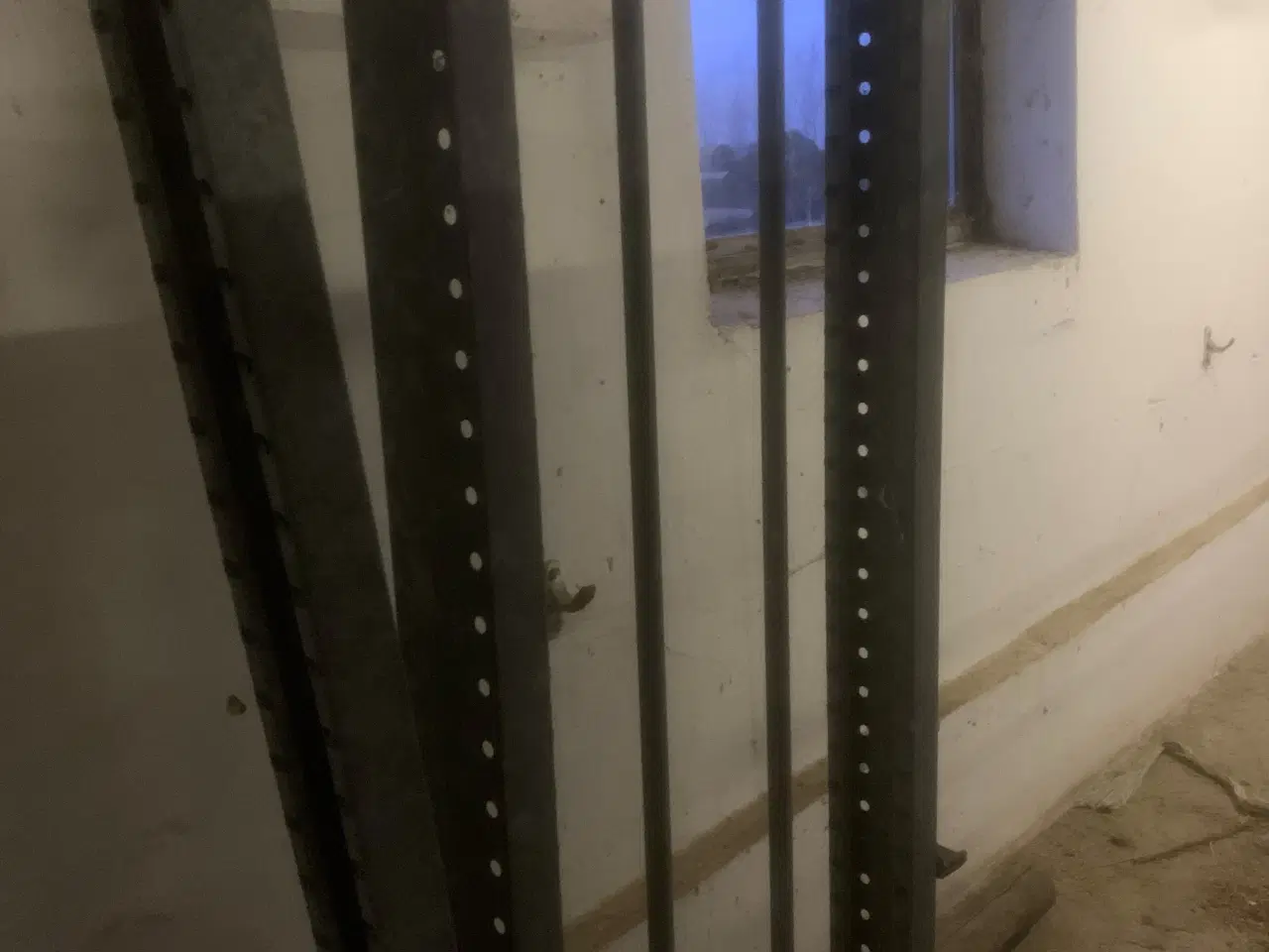 Billede 1 - Springstøtter med bomholdere