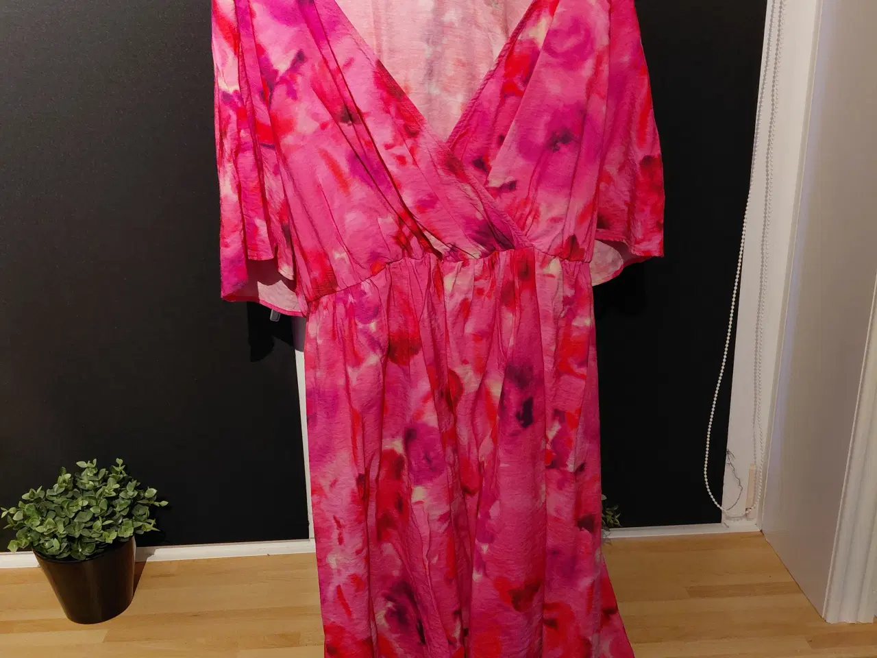 Billede 1 - Fin zizzi kjole 