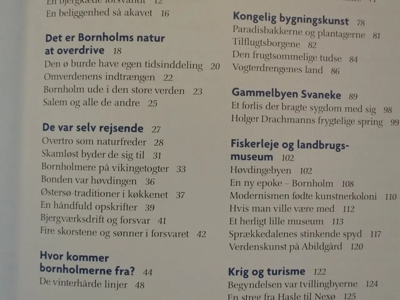 Billede 2 - gyldendals bog om bornholm, af hansaage bøggild, e