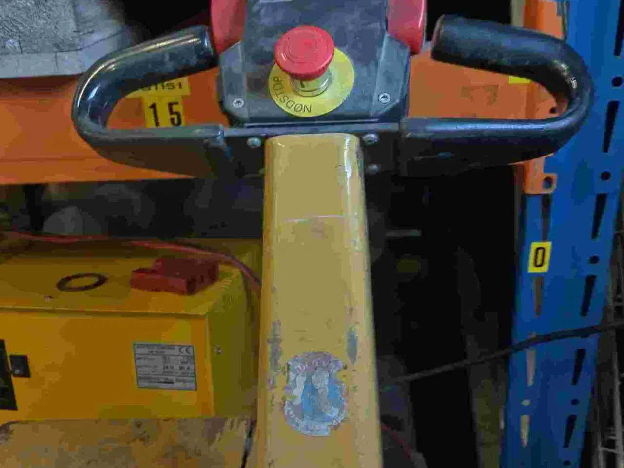 Billede 2 - elhund til palletransport med gåfart ca. 6 km.