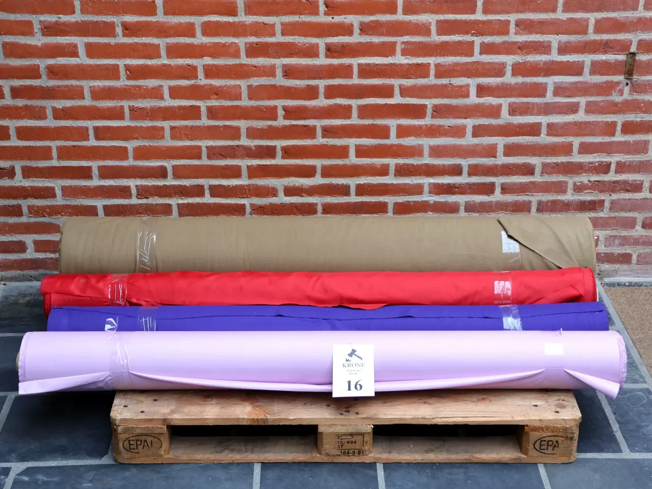 Billede 16 - 300 ruller metervarer - stof, foer..... sælges