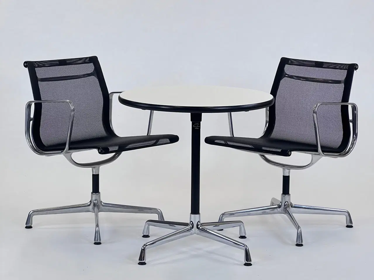 Billede 9 - Charles Eames Ea-108 chair - black mesh