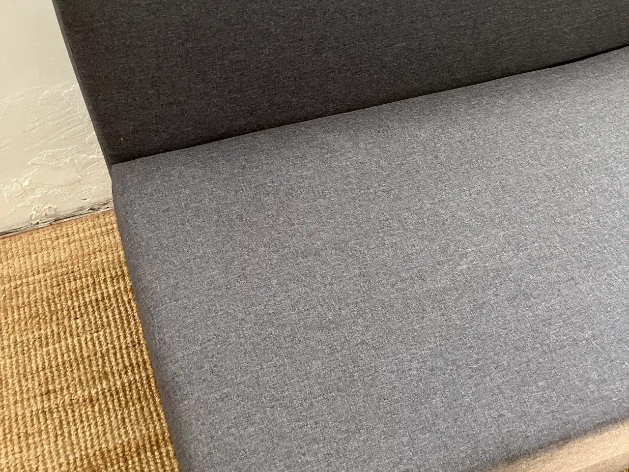 Billede 2 - Sovesofa ikea, pæn grå