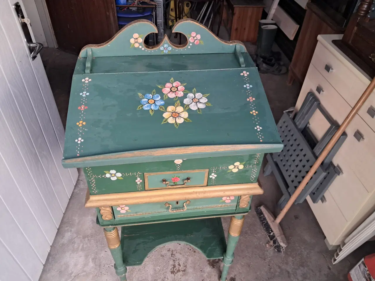 Billede 6 - Skrivepult