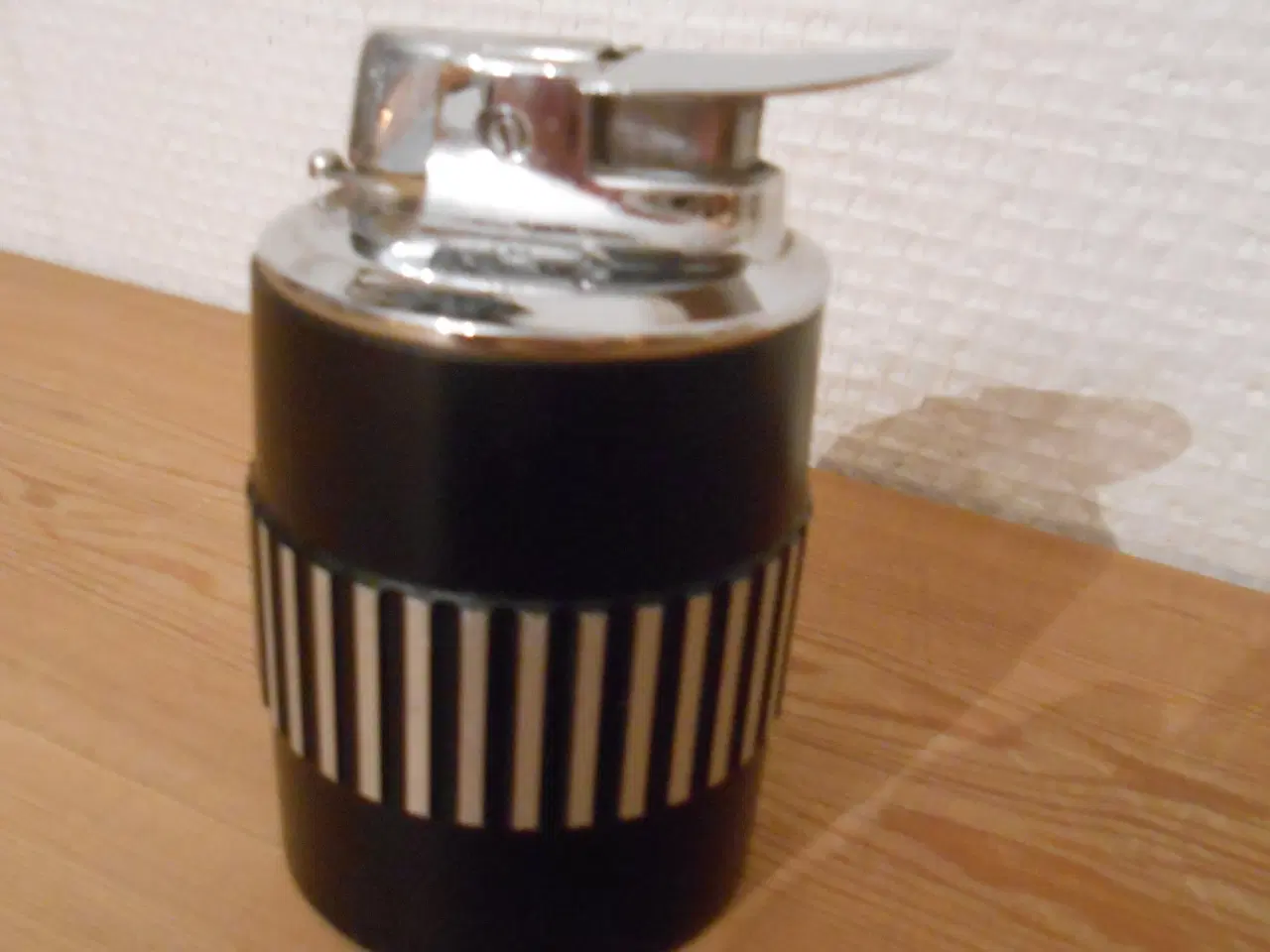 Billede 1 - Sort/Metal Ronson Bordleigther