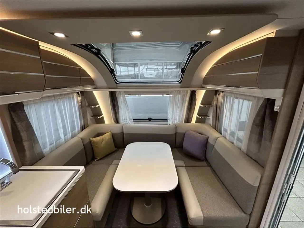 Billede 13 - 2019 - Adria Adora 572 UT   Enkeltsenge og ende bad/wc