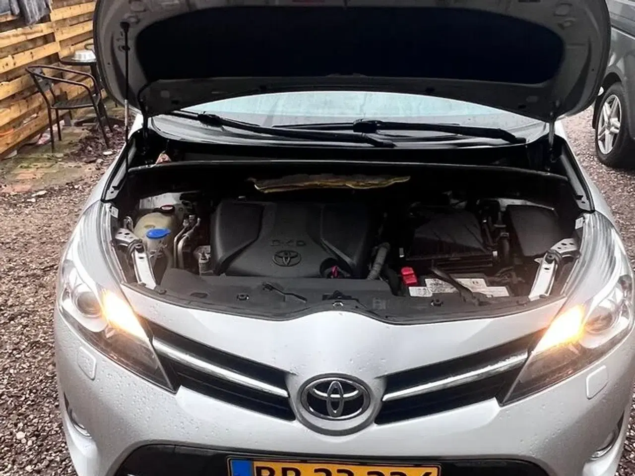 Billede 7 - Varerbil toyota sportsvan 1.6 D-4d