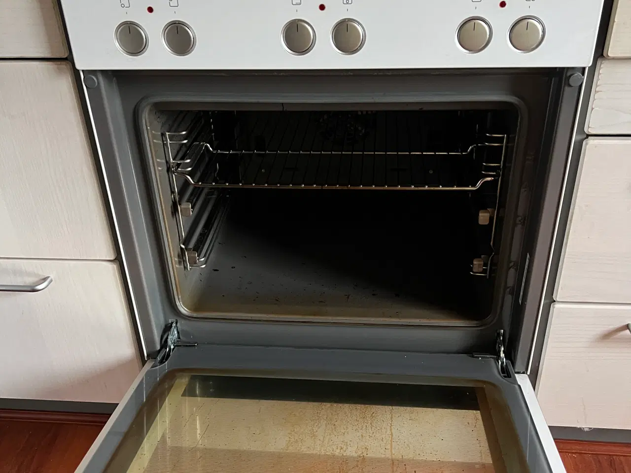 Billede 2 - Komfur - keramisk