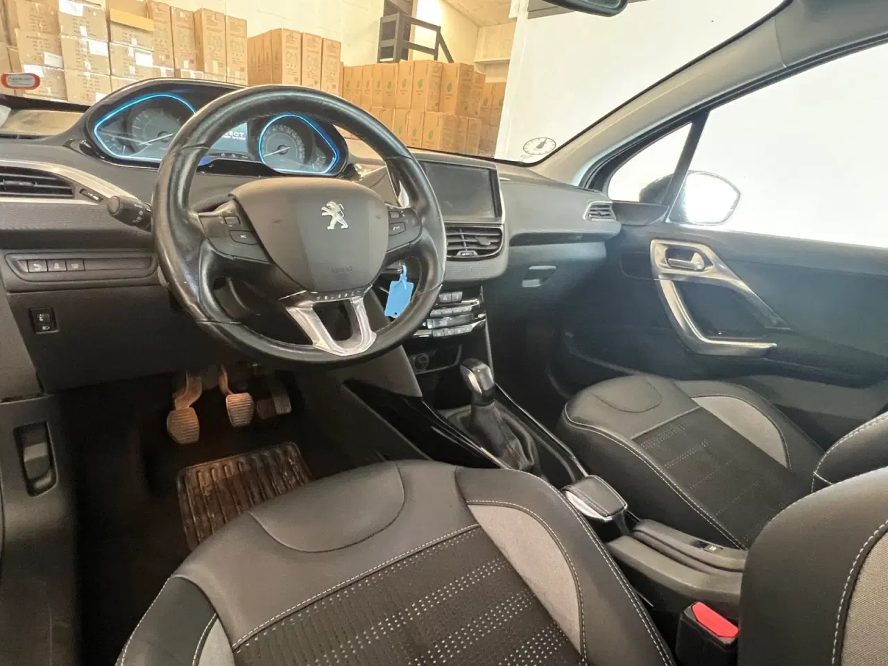 Billede 10 - Peugeot 2008 1,6 BlueHDi 100 Allure Sky