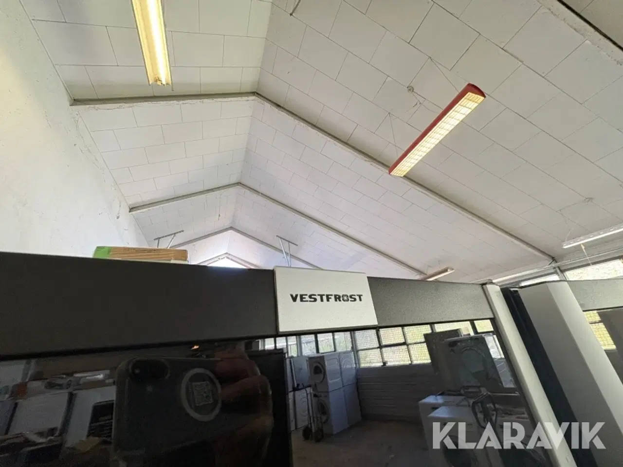 Billede 7 - Vinkøleskab Vestfrost W185/FZ365W-black