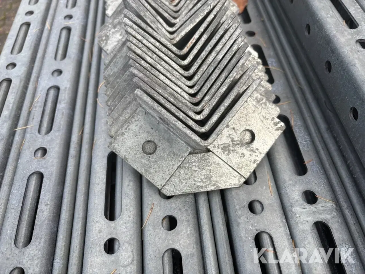 Billede 4 - Kanalskinner Hilti MT-40 C-kanalskinne 96 styk