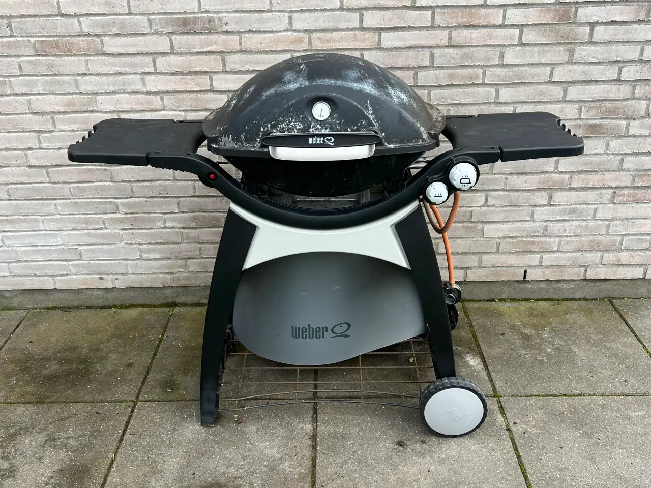 Billede 1 - Weber Q3000 incl rotisseri