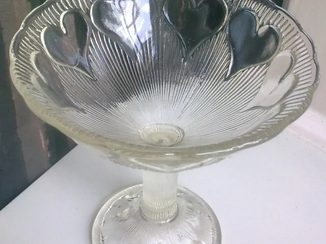 Billede 2 - Valentins dag HJERTER glasskål & andet VIGTIGT