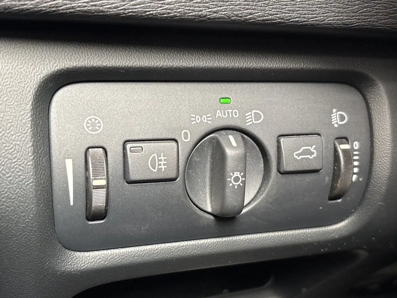 Billede 16 - Volvo V40 1,6 D2 DRIVe-E Kinetic 115HK 5d 6g