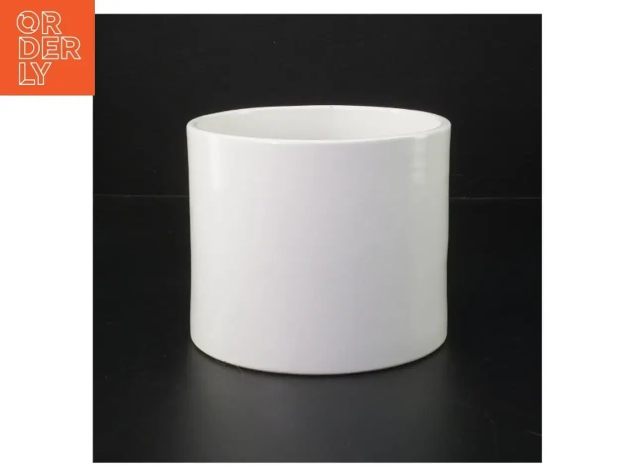 Billede 1 - Hvid porcelæn krukke fra Villeroy & Boch (str. H 11,5 cm ø. 14 cm)