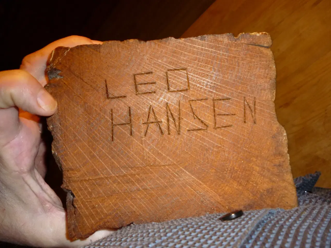 Billede 5 - Træ skulptur af Leo Hansen.