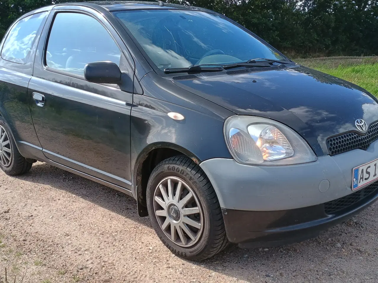 Billede 2 - Nysynet Yaris 