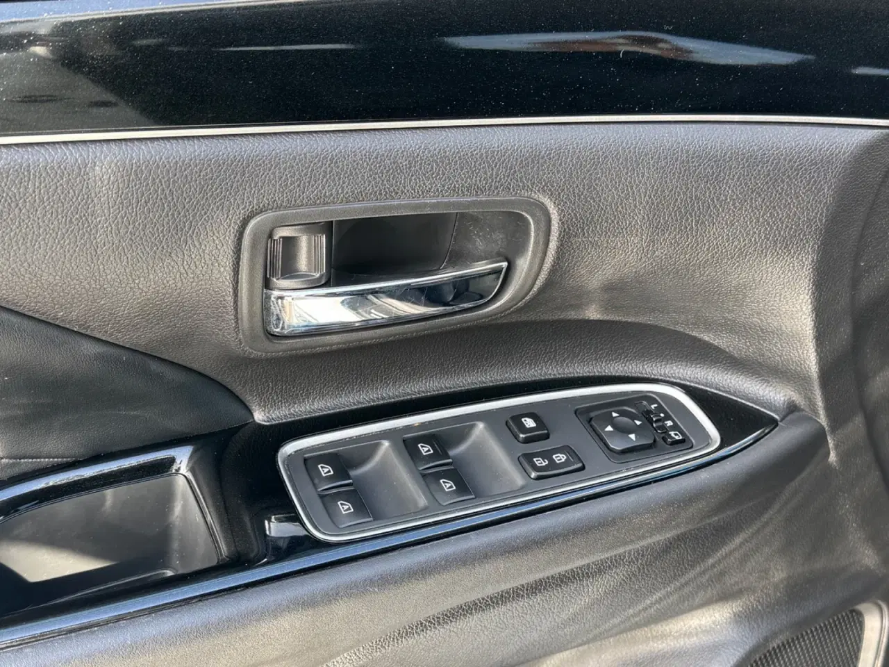 Billede 10 - Mitsubishi Outlander 2,4 PHEV Limited CVT 4WD