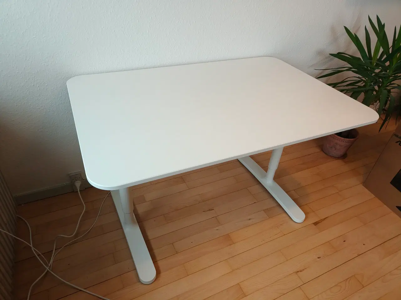 Billede 3 - Ikea skrivebord RELATERA