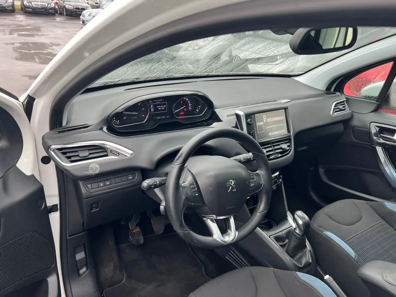 Billede 5 - Peugeot 208 1,6 e-HDi Allure 92HK 5d