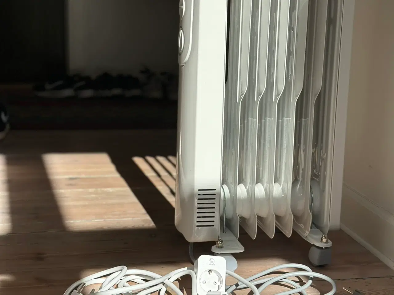 Billede 4 - Adax Nova 15 oliefyldt el radiator på 1500W med 7 