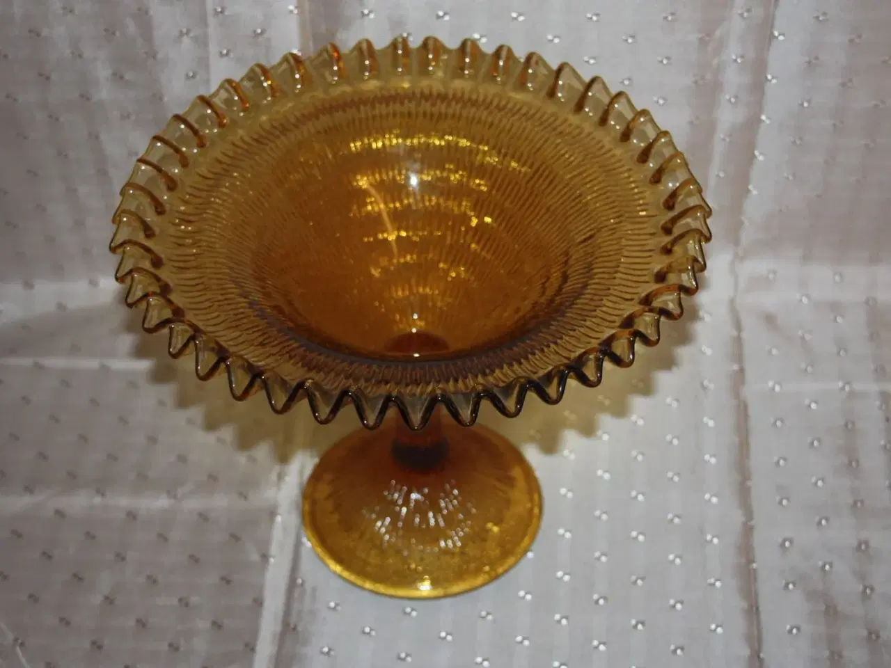 Billede 2 - Frugt skål / opsats i presset glas