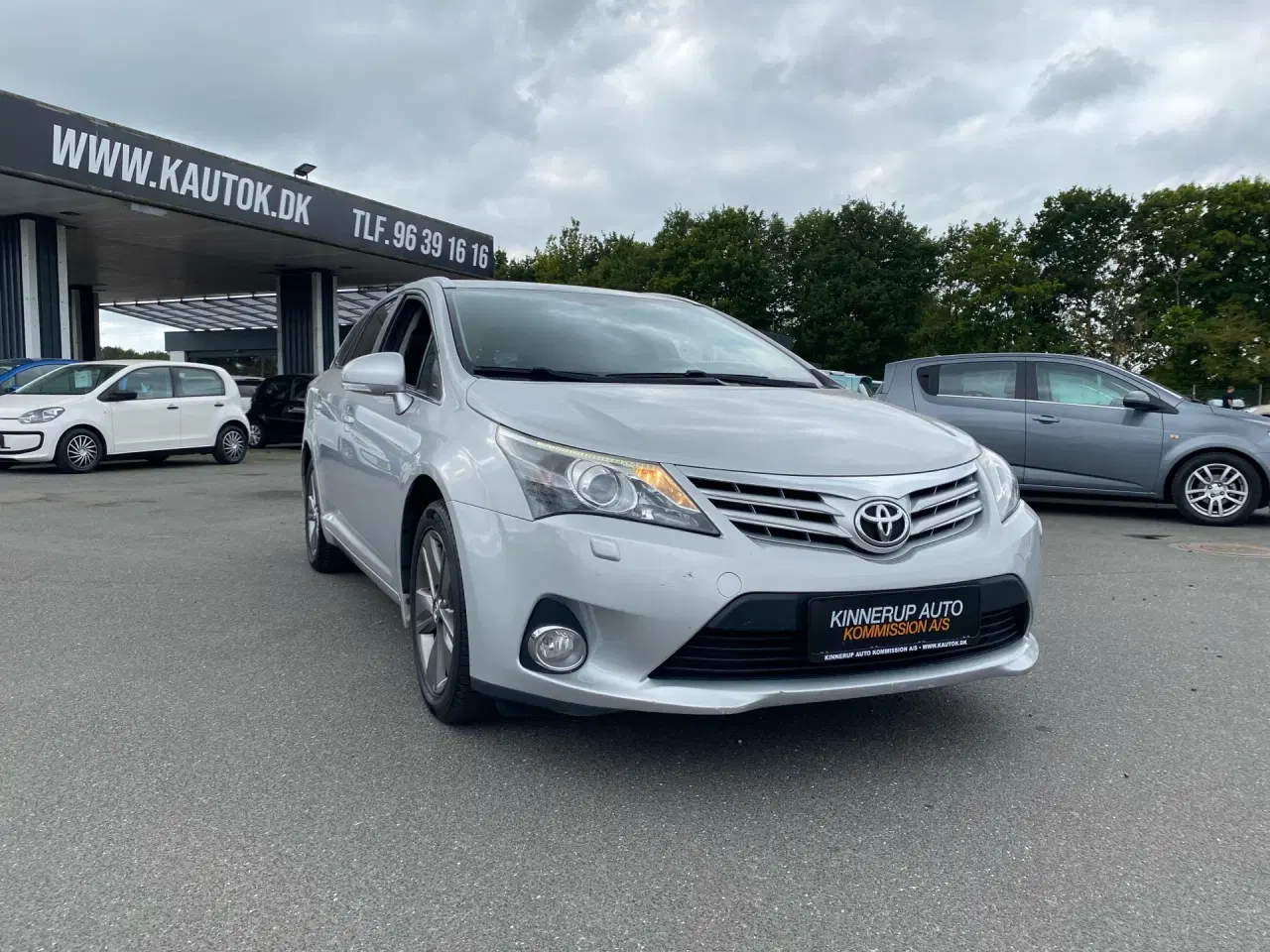 Billede 2 - Toyota Avensis 2,0 D-4D DPF T2 Premium 124HK Stc 6g