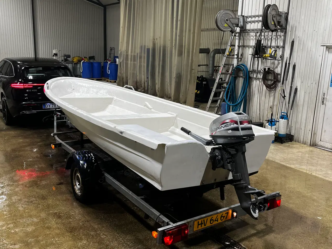 Billede 2 - Jolle med 15 hk mariner motor og trailer